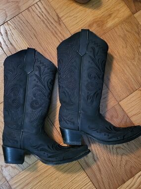 Circle G Black Embroidered Cowgirl Boots